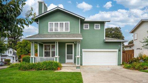 469 Christensen Ln, Cotati, CA, 94931-7618 | Card Image