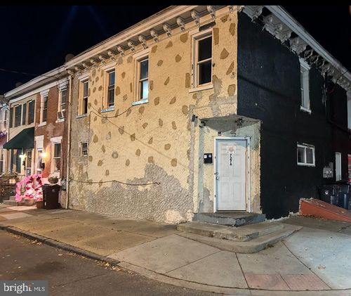 727 Bennett St, WILMINGTON, DE, 19801-4305 | Card Image