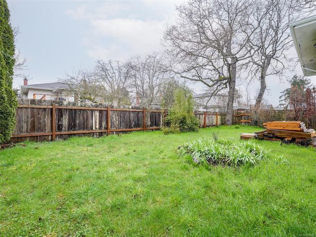 LOT IS 67 X 117 | Image 26