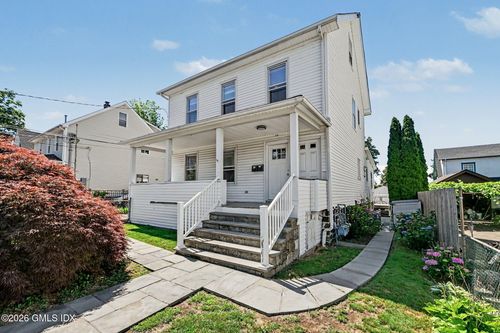 18 Grand St, Greenwich, CT, 06830-6109 | Card Image