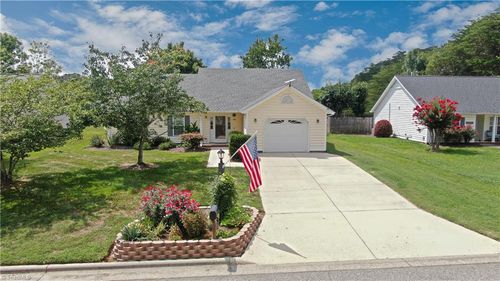 4417 Garden Club St, High Point, NC, 27265-1196 | Card Image