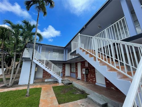 6-7841 Dunham Blvd, Miami, FL, 33138-4264 | Card Image