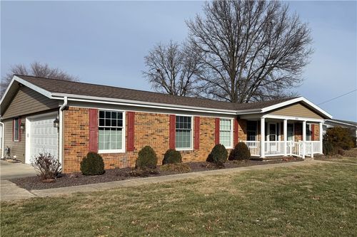 1002 W Evergreen Ave, Effingham, IL, 62401-1706 | Card Image