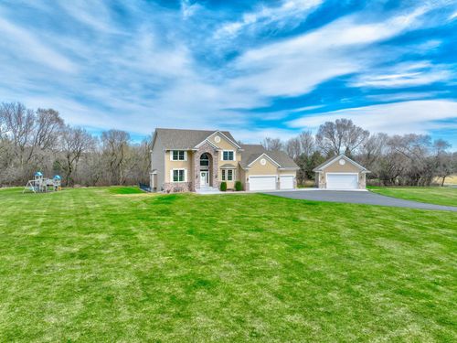 1480 Oryan Trl N, Stillwater, MN, 55082-1883 | Card Image