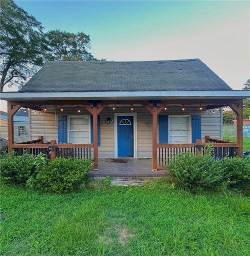 18 Adger St, Pelzer, SC, 29669-1781 | Card Image