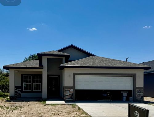 2000 Normandy Dr, Pecos, TX, 79772 | Card Image