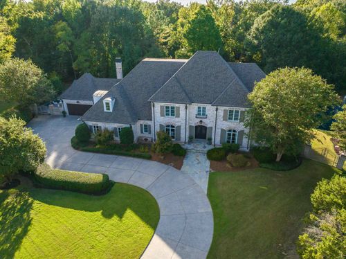 9260 Gwynn Hollow Cv, Germantown, TN, 38139-5687 | Card Image