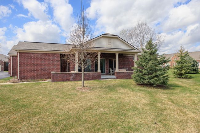 49969 Walter, Condo with 2 bedrooms, 4 bathrooms and null parking in Shelby Township MI | Image 33