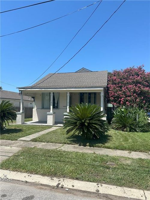 2163 21 Sumpter Street, New Orleans, LA, 70122 | Card Image