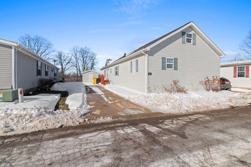 4957 Venice Circle, Salem Township, MI, 48167 | Card Image