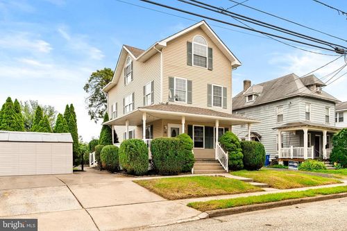 15 S Pine Ave, MAPLE SHADE, NJ, 08052-1719 | Card Image
