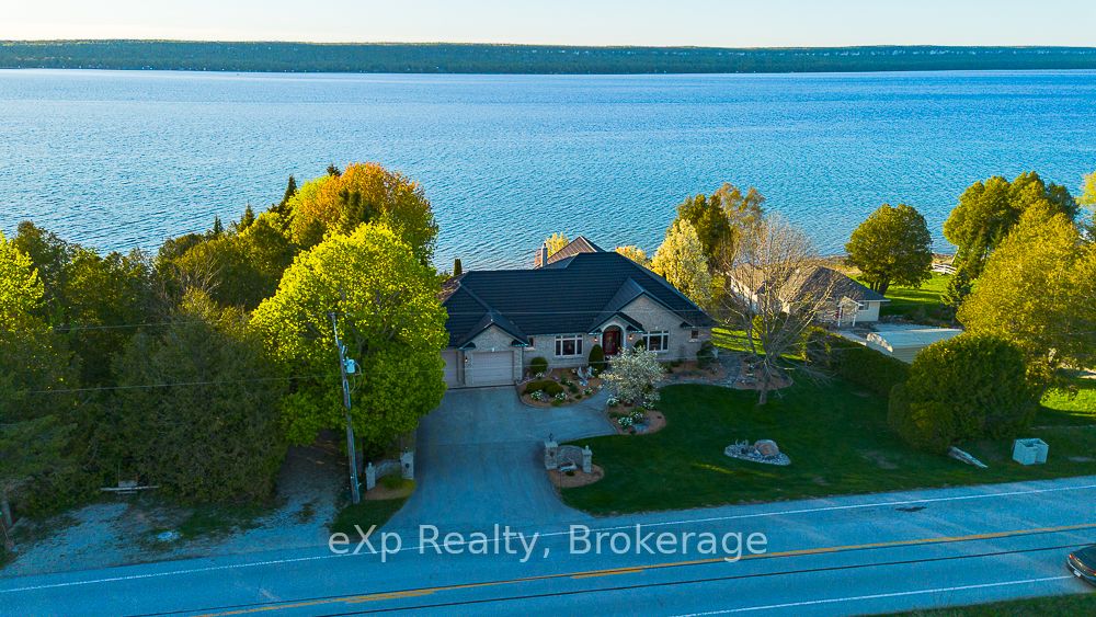 Residential in Georgian Bluffs 4