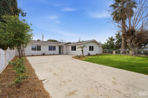 2617 Earlene Ct, Bakersfield, CA, 93304 | Card Image