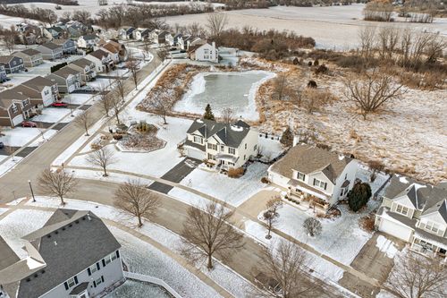 1780 Centennial Dr, Antioch, IL, 60002-6229 | Card Image