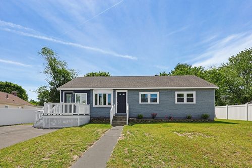 6 Almond Dr, Randolph, MA, 02368-3104 | Card Image