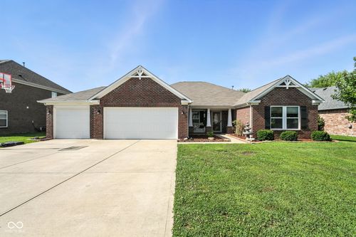 2090 Partridge Dr, Franklin, IN, 46131-7331 | Card Image