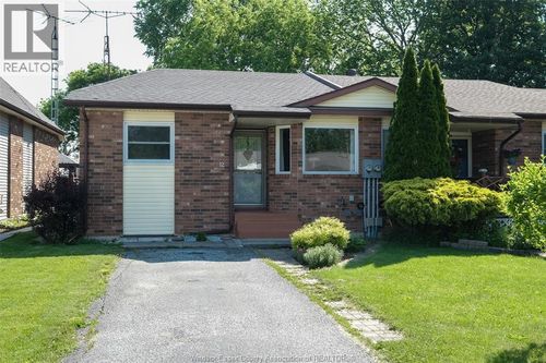 12 Kelly Crescent, Tilbury, ON, N0P2L0 | Card Image