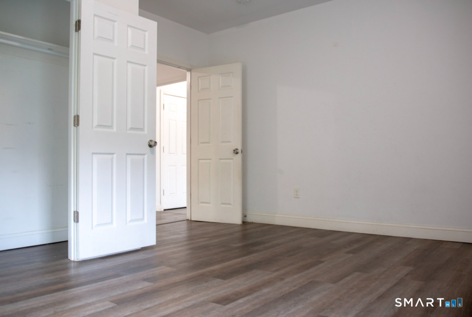 Residential Lease in Waterbury 5