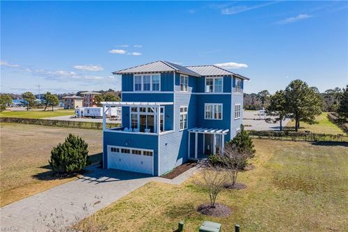 172 Sunset Blvd, Cape Charles, VA, 23310-2771 | Card Image