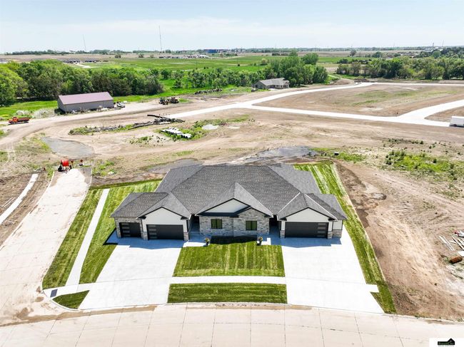 7949 Ponce Dr, Townhouse with 4 bedrooms, 3 bathrooms and 3 parking in Lincoln NE | Image 59