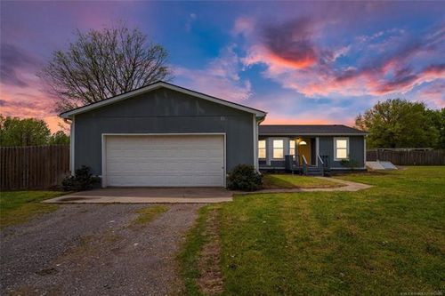 15 Sun Prairie Rd, Pryor, OK, 74361-7828 | Card Image