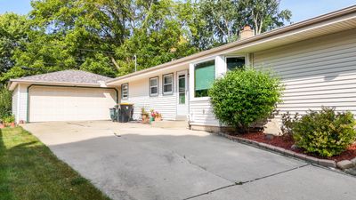 209 N 110th St, House other with 3 bedrooms, 1 bathrooms and null parking in Wauwatosa WI | Image 2