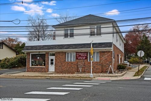 104 Ridgedale Ave, Cedar Knolls, NJ, 07927-1632 | Card Image