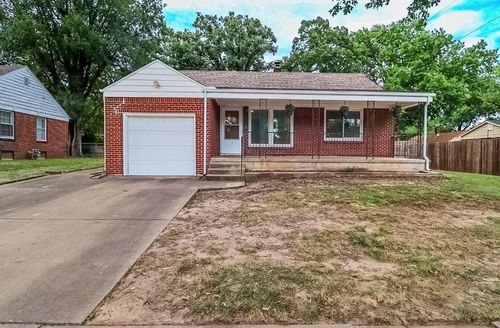 5116 Larry Ln, Wichita, KS, 67218-5208 | Card Image