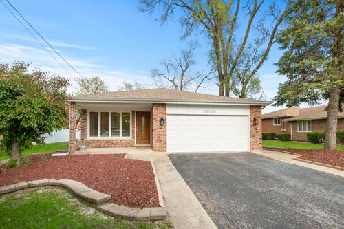 12123 72nd Ct, Palos Heights, IL, 60463-1401 | Card Image