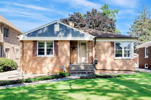 479 N Elm Ave, Elmhurst, IL, 60126-2330 | Card Image