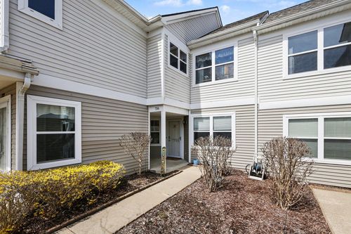 716 Cobblestone Way, Chelsea, MI, 48118-1464 | Card Image