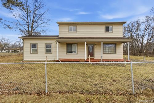 6011 Washington St, Romulus, MI, 48174-1740 | Card Image