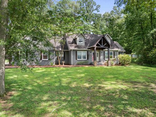 105 Evergreen Ct, Sheffield, AL, 35660-7253 | Card Image