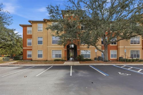 11-104-5518 Metrowest Blvd, ORLANDO, FL, 32811-2434 | Card Image