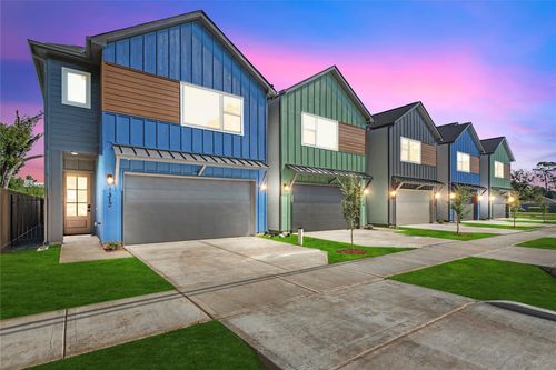 1308 Neiman Ln, Houston, TX, 77091-5574 | Card Image