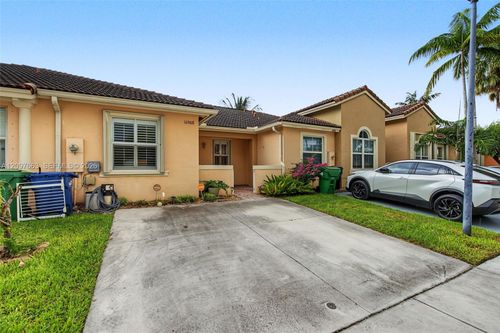 10908 Sw 236th Ter, Homestead, FL, 33032-6195 | Card Image