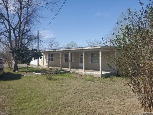 3135 E Fm 476, Poteet, TX, 78065-4283 | Card Image