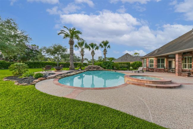 3702 Pine Chase Dr, House other with 4 bedrooms, 4 bathrooms and 3 parking in Pearland TX | Image 34