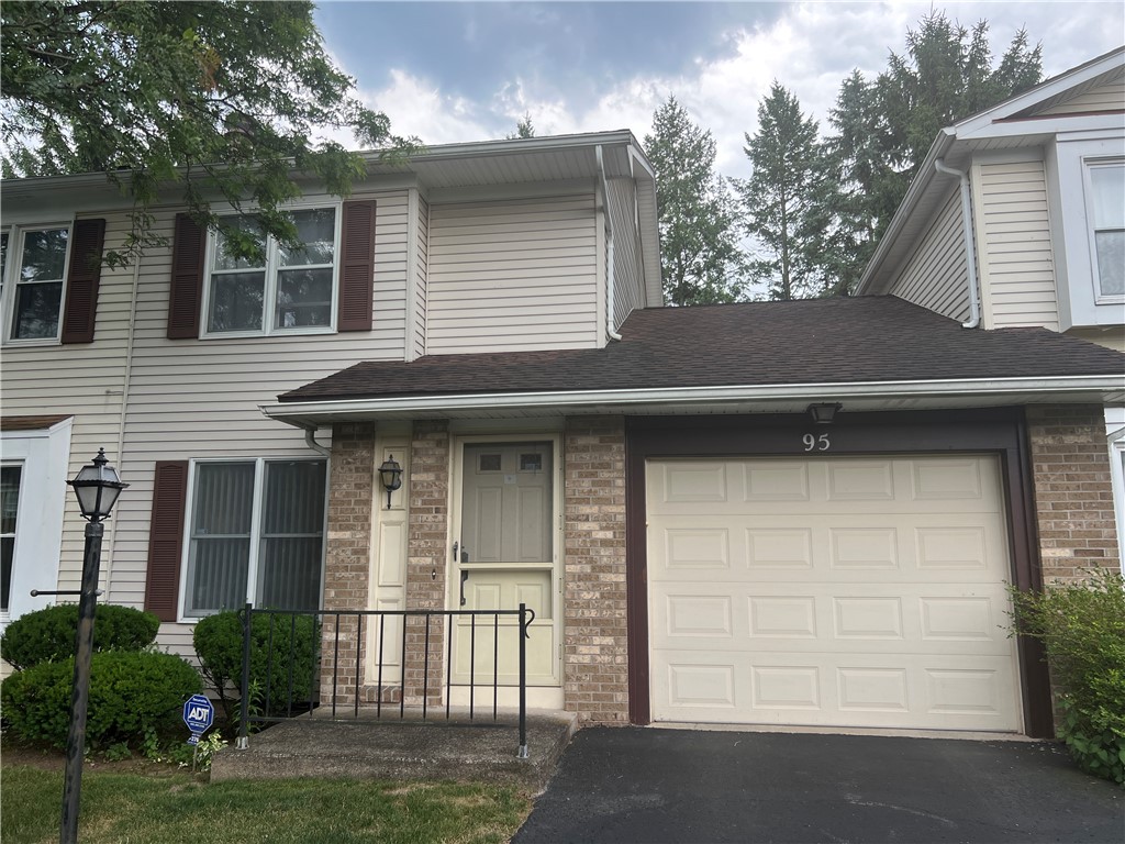 Branchwood Ln, Rochester, NY 14618