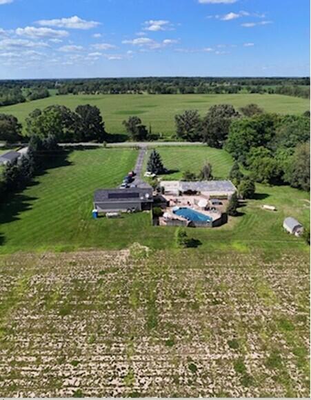 G Dr, Marshall, MI 49068