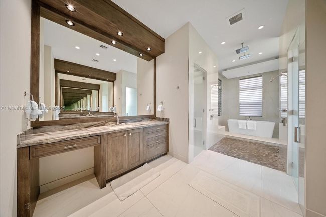 16675 C 24 Canal Rd, House other with 6 bedrooms, 6 bathrooms and null parking in Port St Lucie FL | Image 19