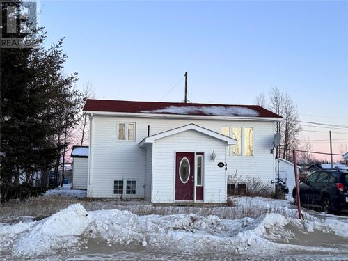 44 Tenth St, Happy Valley Goose Bay, NL, A0P1C0 | Card Image