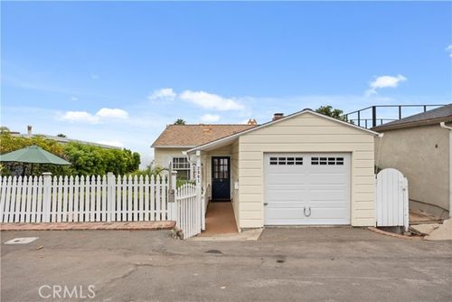 2961 Rounsevel Ter, Laguna Beach, CA, 92651-4134 | Card Image