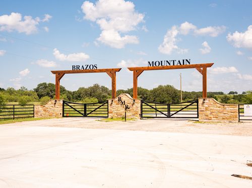 3600 Pleasant Valley Rd, Mineral Wells, TX, 76067 | Card Image