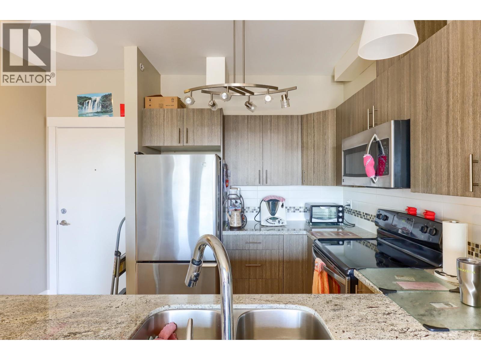 Residential in Burnaby 5