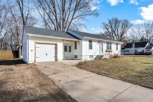 1945 4th St, White Bear Lake, MN, 55110-3166 | Card Image