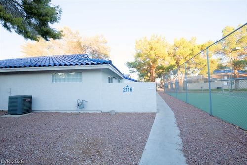 c-2112 Willowbury Dr, Las Vegas, NV, 89108-3484 | Card Image