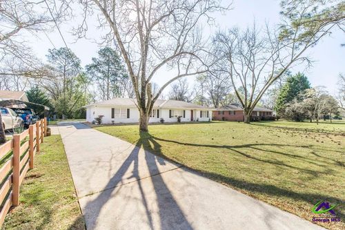 1402 Knoxville Street, Fort valley, GA, 31030 | Card Image