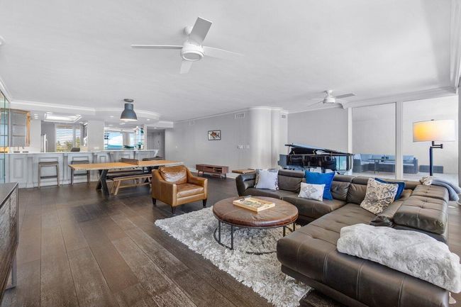 APT-317 - 2001 Se Sailfish Point Blvd, Condo with 2 bedrooms, 3 bathrooms and null parking in Stuart FL | Image 8