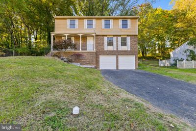 2113 Briarwood Drive, House other with 4 bedrooms, 2 bathrooms and null parking in WALDORF MD | Image 1